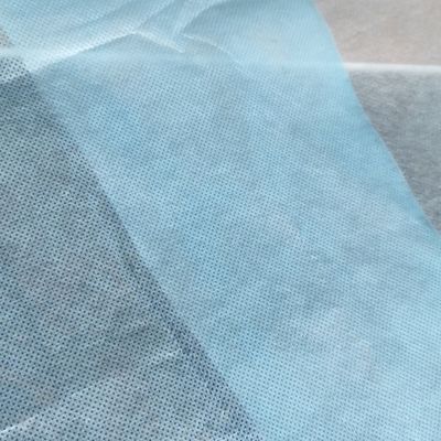 Lưới mịn 50GSM 1200mm PE Bảo vệ màng bảo vệ Vải quần áo